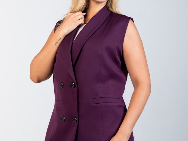 Sleeveless blazer Black bottoms